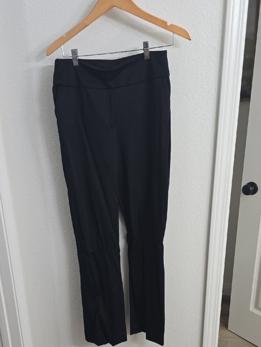 Express  Curvy  Boot Cut Dress Pants Black Pull-On